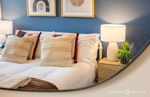 Pottery Place by Grandeur Property - Photo 2