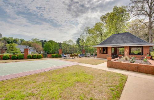 Douglasville Lake Home with Private Pool and Gazebo! - Foto 38