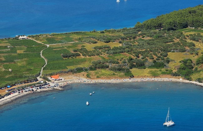 Adorable Stone House With Terrace Near the Beach - Foto 23