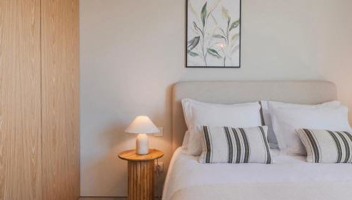 Stunning Beach House with Pool by LovelyStay - Foto 5