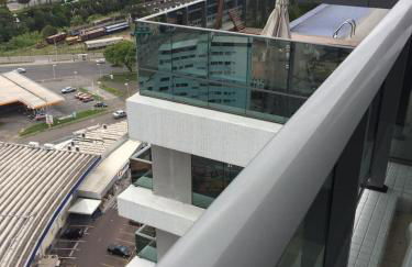 Estudio moderno com linda vista para a Serra - Foto 17