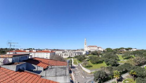 Apartamento a 50 metros do Santuário de Fátima - Foto 2