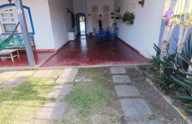 Cabo Frio, casa estilo colonial, ampla e confortável. - Foto 29
