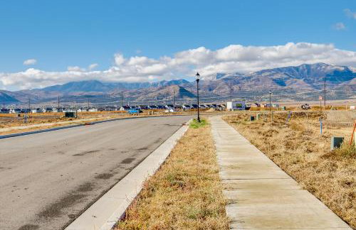 Modern Farmhouse in Herriman with Mountain Views! - Foto 45