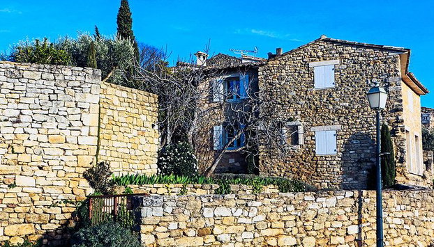 Private Tour Avignon & Isle-sur-la-Sorgue Papal History, Antiques - Photo 4, Avignon and the inspirational villages of the Vauclause - L'Isle sur la Sorgue, Fontaine de Vaucluse, bric-a-brac, antiques & renaissance frescos