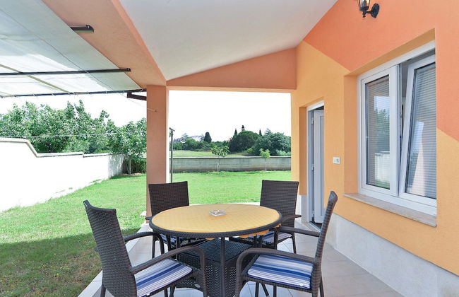 Apartment 669 - Photo 20