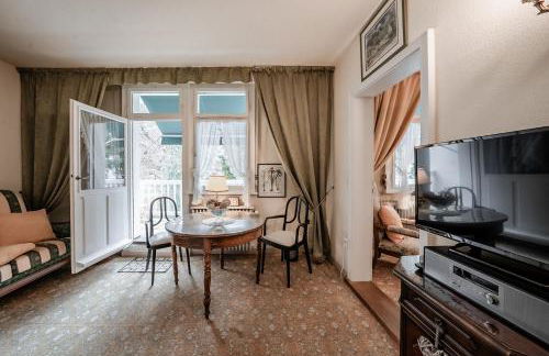 Villa Hedwig - Schwarzwald Apartments mit Thermalbad-Nähe & Balkon mit Bergblick - Foto 10