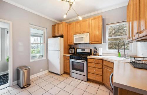 Wrigley 2BR, 1BA with Free Parking - Foto 6