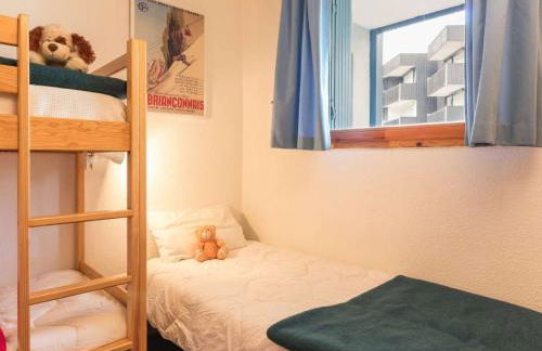 Appartement lumineux 3 pièces proche télécabine et commerces avec piscine chauffée - FR-1-330F-34 - Photo 21