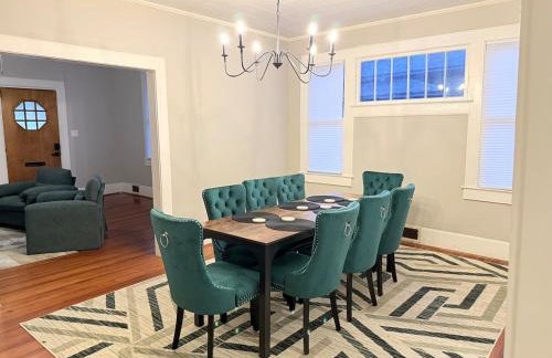 Cottontown Bungalow - Fast WiFi - Walk Downtown - Foto 8