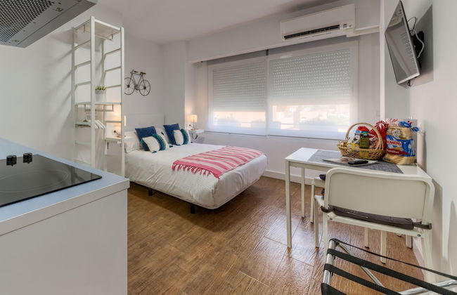 Holidays2Malaga Malagueta Apartments - Photo 45