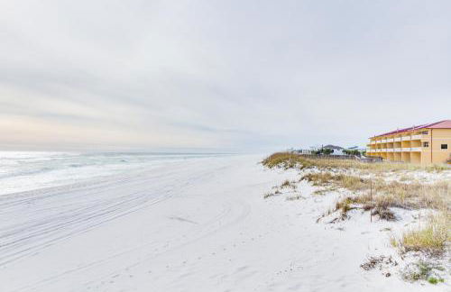 Pensacola Beach Condo with Patio and Access to Beach! - Photo 21