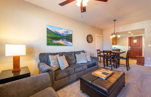 Ski-In / Ski-Out 1 Bedroom Condo base of WP Resort - Foto 33