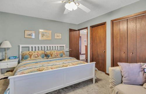 View West Lakefront Home - Foto 22