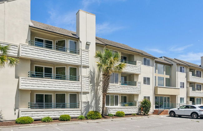 Shore to Please Condo With Pool Views of Beach - Foto 50