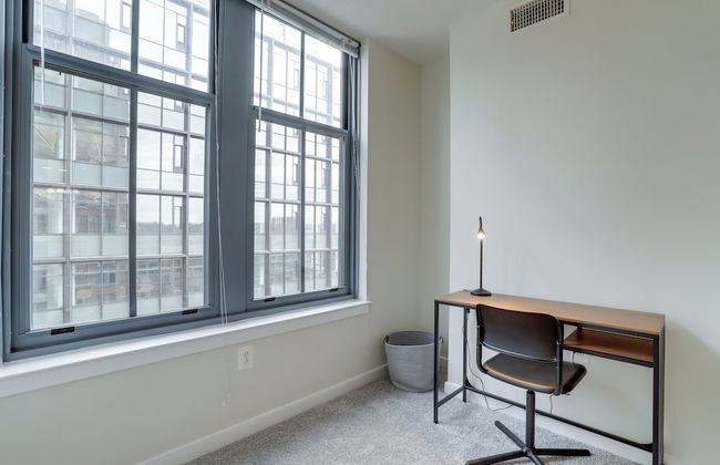 Walkable Alexandria Apts - Photo 20