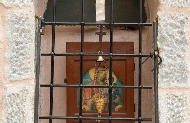 Dandy Villas Tower House Built in 17th Century Pool - Photo 59