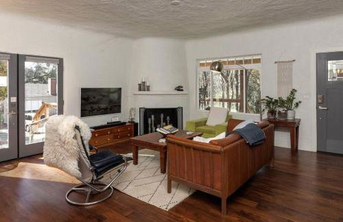 The Haven -In Town, NEWLY remodeled, Private, Stocked - Foto 6