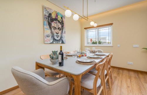 Host Wise - Deluxe House - Terrace & BBC - Foto 5