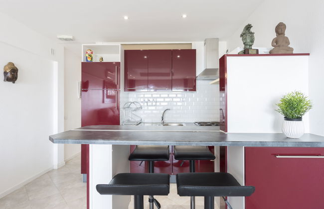 1 bedroom Apartment in Castelló d'Empúries with garden - Photo 7