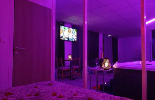 CocoonSPA LoveRoom Jacuzzi - Foto 8