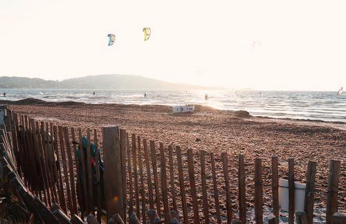 BERGERIE PLAGE Entièrement rénové Prestations Premium Baignoire Balnéo Clim Vue Piscine et parc - Foto 38