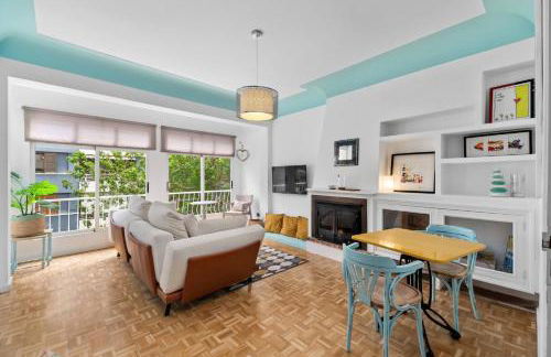 Top Quality Long Rent, Beach City Comfort - Photo 1