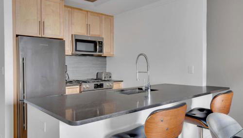 UES 1BR w Gym Rooftop Doorman nr The MET NYC-351 - Foto 5, Other