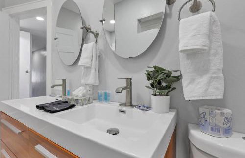 The Columbus Adventure - Photo 27