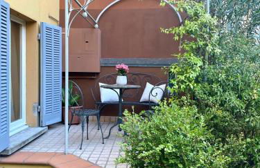 Rooftop Garden - Photo 4