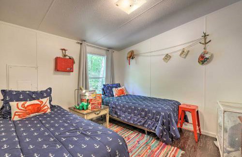 Lakefront Sparta Home Fire Pit, Dock and Kayak - Foto 18