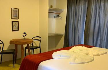 Casa Amarela - 3 suítes e piscina - Foto 20