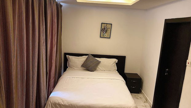 Luxurious 1 Bedroom Apartment with Pool - Foto 3, Habitación