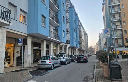 South Milan Family & Business home - Photo 34