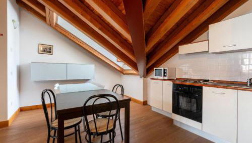 In the historic building, con aria condizionata - Foto 3