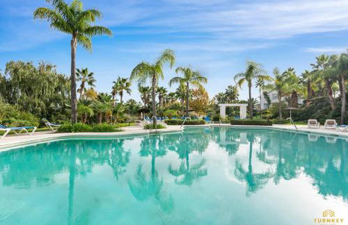 Luxury Apartment with Free Alcazaba Lagoon Access - Foto 8