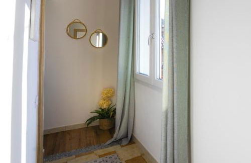 Bright Apartment with Terrace and Lake View Mont Isola - Foto 18