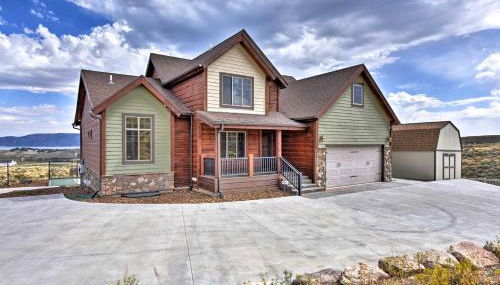 Cabin with Beach Access, Sport Court, Hot Tub and View - Photo 2