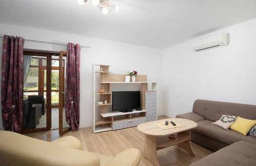 KUŽINIĆI - Foto 22