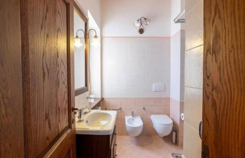 Apartment in a farmhouse with 2 swimming pools - Foto 18