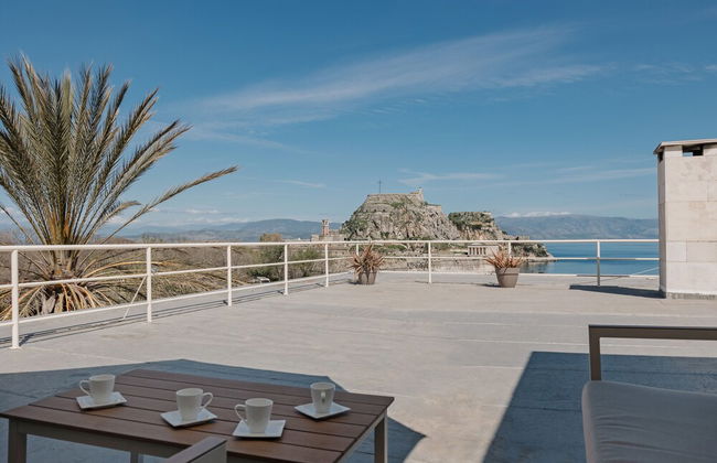 Old Fortress View Roof Top Apartment by Konnect - Foto 28