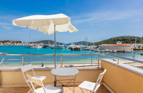 Apartments Mikulić - Photo 6