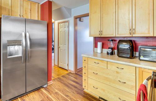 Near Beaches, Base and Bay! Hampton Home with Backyard - Foto 9