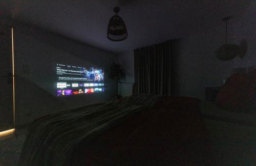 Loft Station Parking Video Projector near Tours - Photo 51