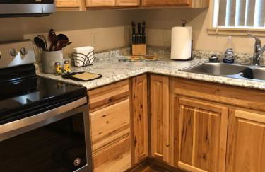 Wonky Donkey Den 30 mi to Yosemite Arch Entrance - Foto 6