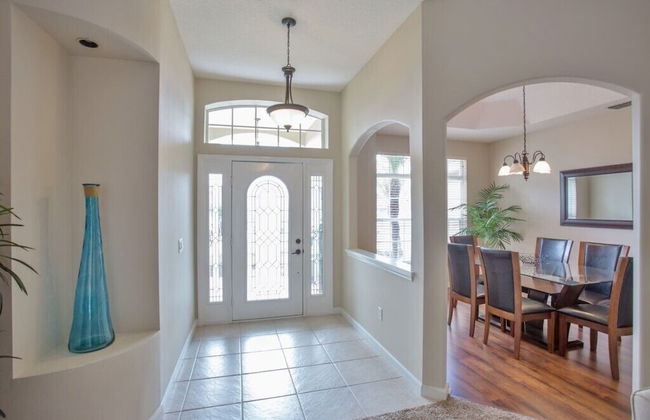 732bd 4 Bedroom Villa by RedAwning - Photo 22