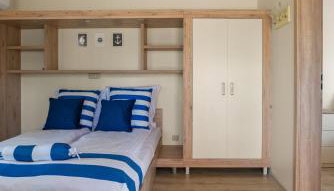 Campus Karolina BRENNO - Foto 4, wardrobe