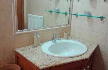 Tsampika s Traditional Stone Cottage in Siana - Foto 57