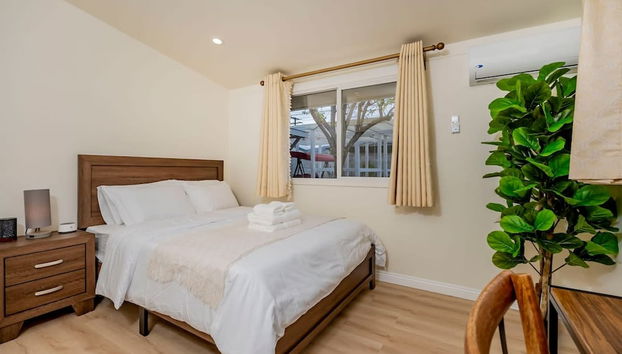 Modern Luxury in San Gabriel Valley Retreat - Foto 5, Zimmer