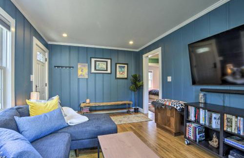 Renovated Carrboro House with Deck and Fire Pit! - Foto 5